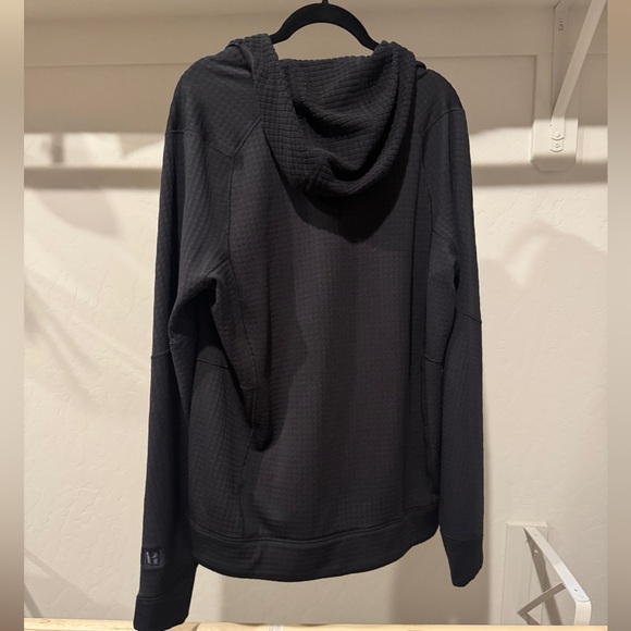 Patagonia Dark Gray Performance Jacket - Picture 3 of 3